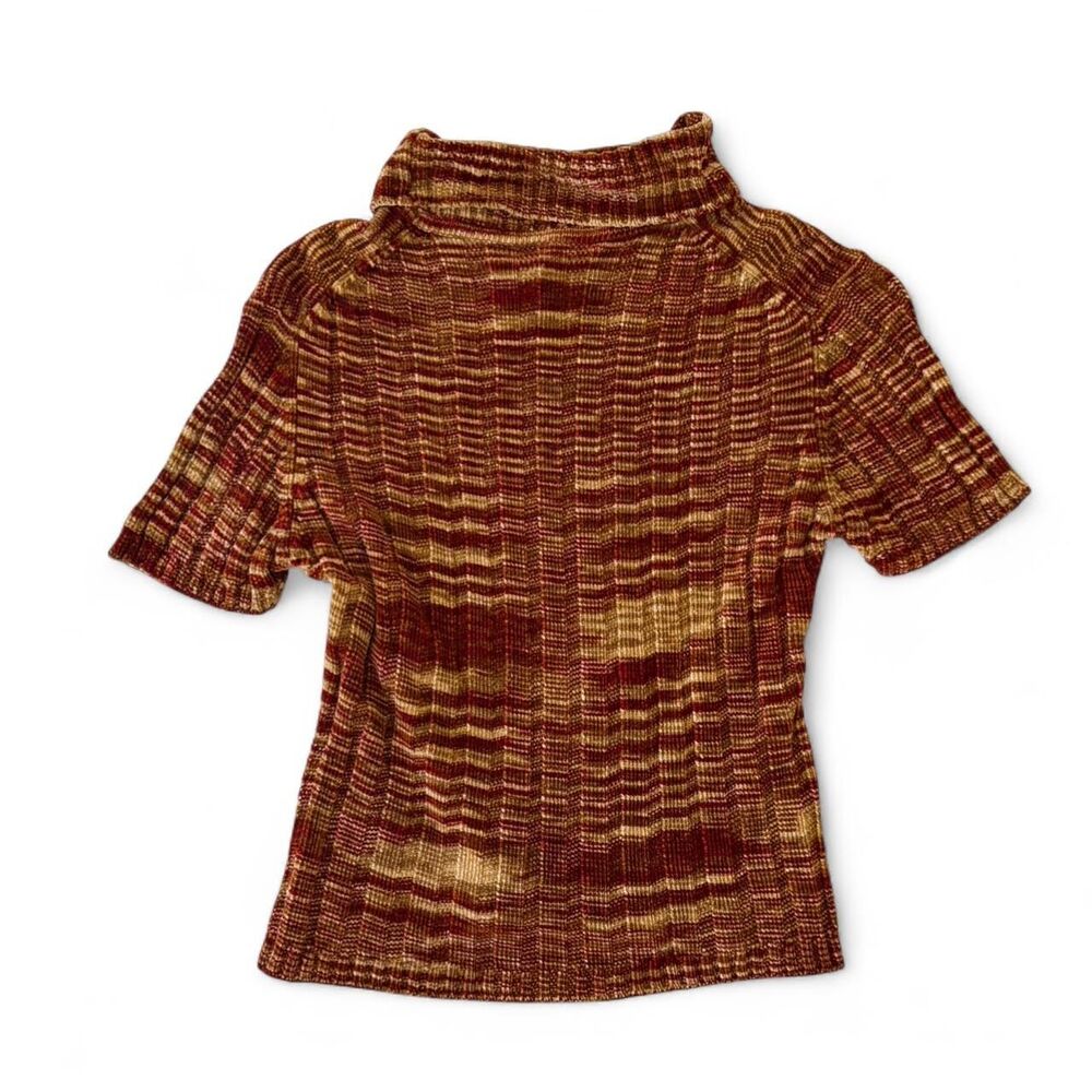 mock neck short sleeved knit top with deep ribs